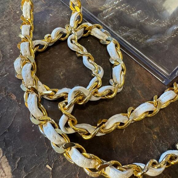 Chanel White Tassel Quilted Calfskin Leather Shoulder Bag GHW Authentic CoA - Picture 5 of 9